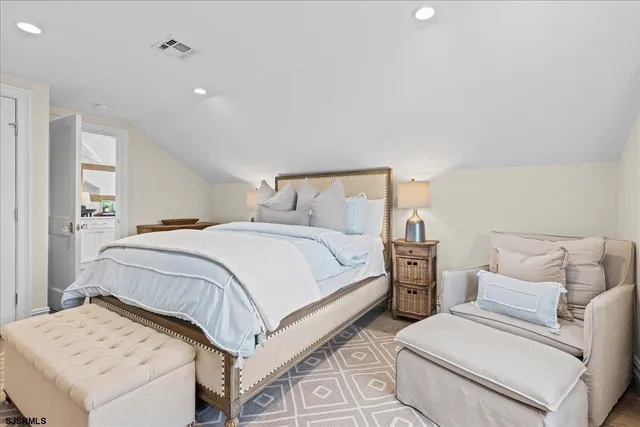 $150,000 | 428 North Pembroke Avenue, Unit FULL SUMMER RENTAL W/POOL, Margate City, NJ 08402