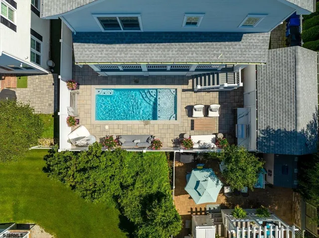 $150,000 | 428 North Pembroke Avenue, Unit FULL SUMMER RENTAL W/POOL, Margate City, NJ 08402