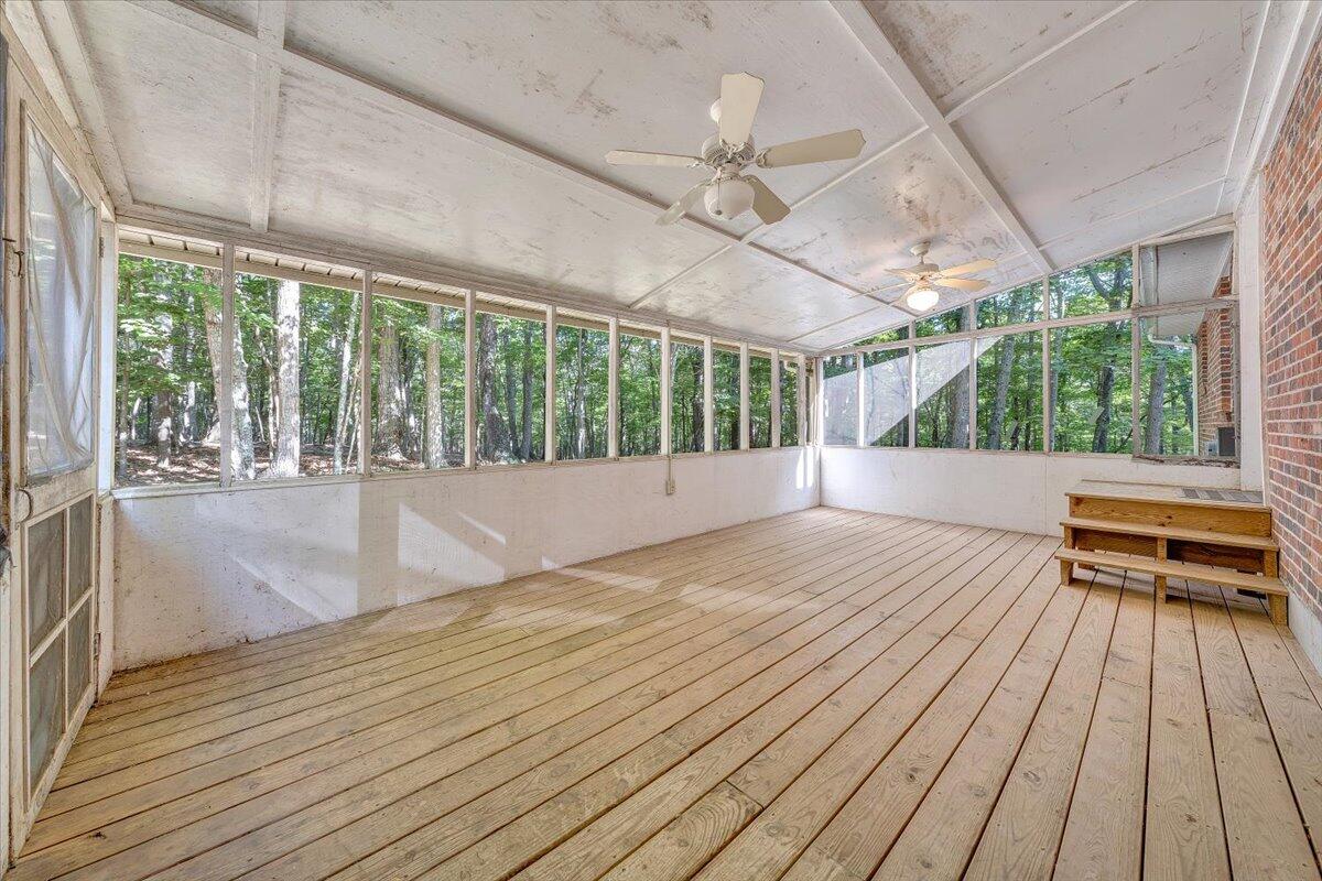 2821 Lees Gap Road Fincastle, VA 24090 - Photo 29 of 61 29-MIB05175