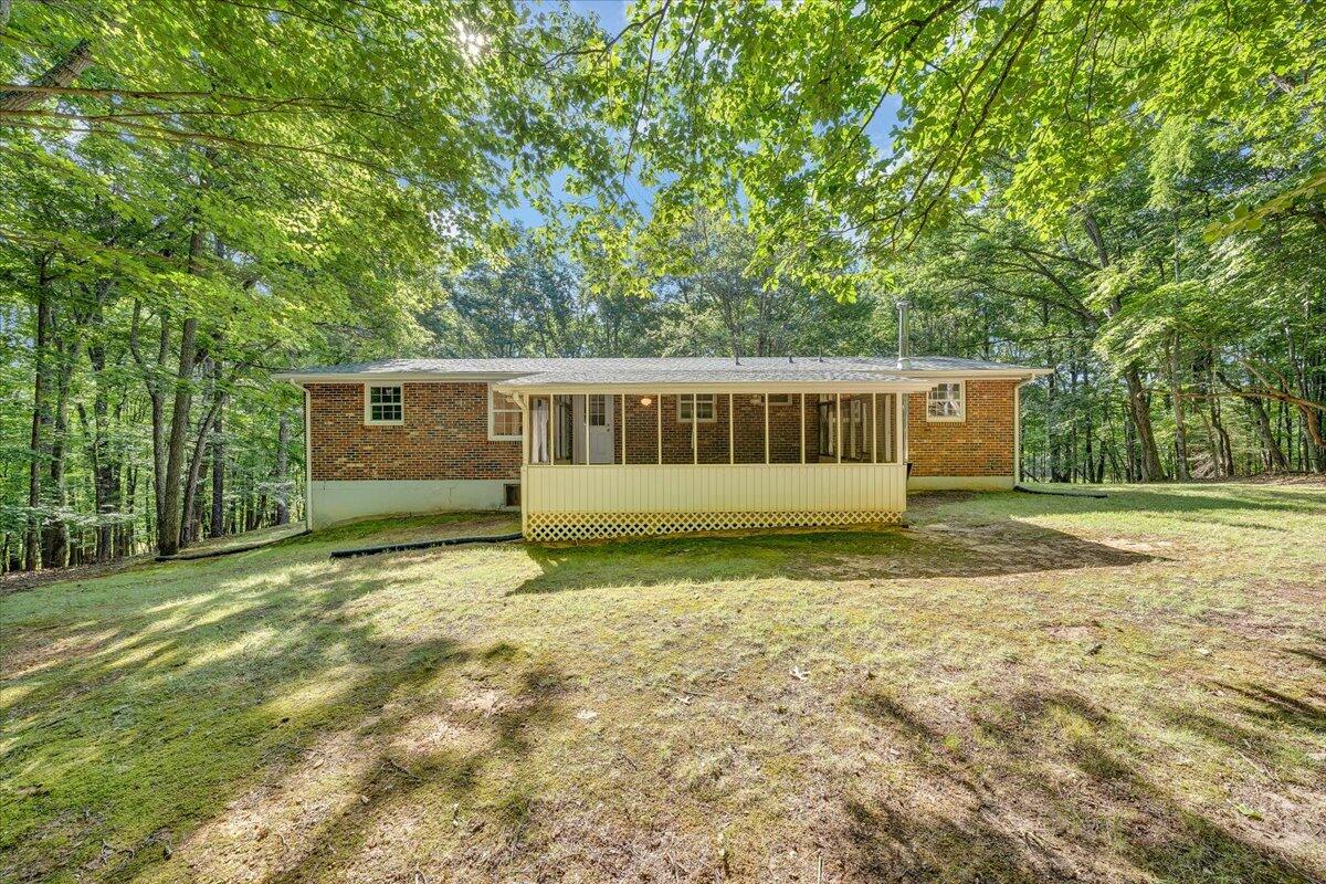 2821 Lees Gap Road Fincastle, VA 24090 - Photo 33 of 61 33-MIB05184
