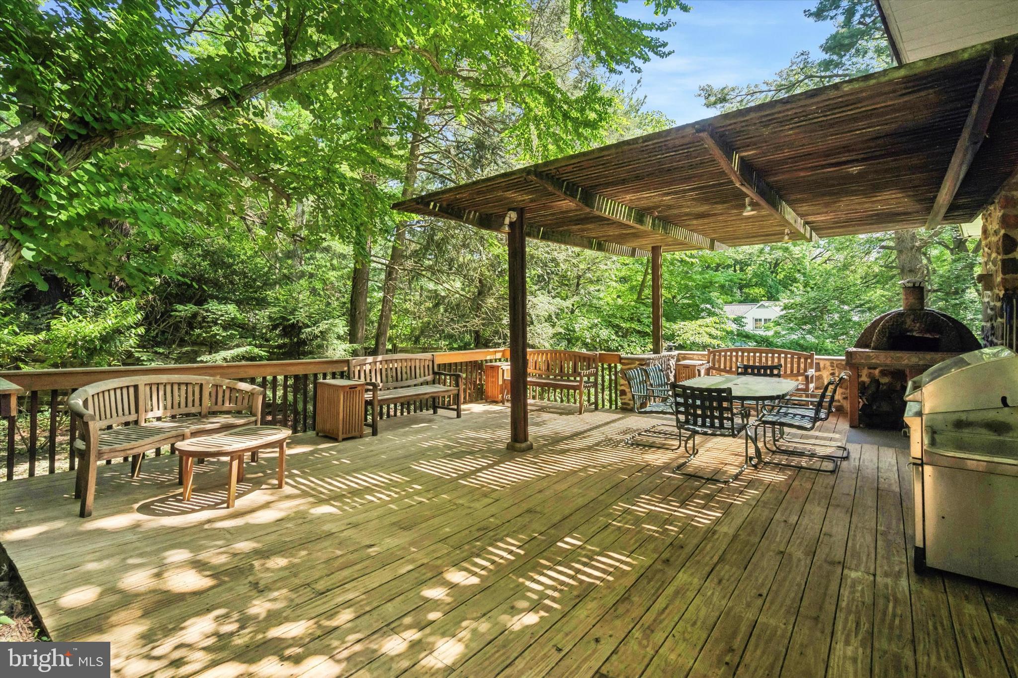 4029 Apalogen Road Philadelphia, PA 19129 - Photo 29 of 40