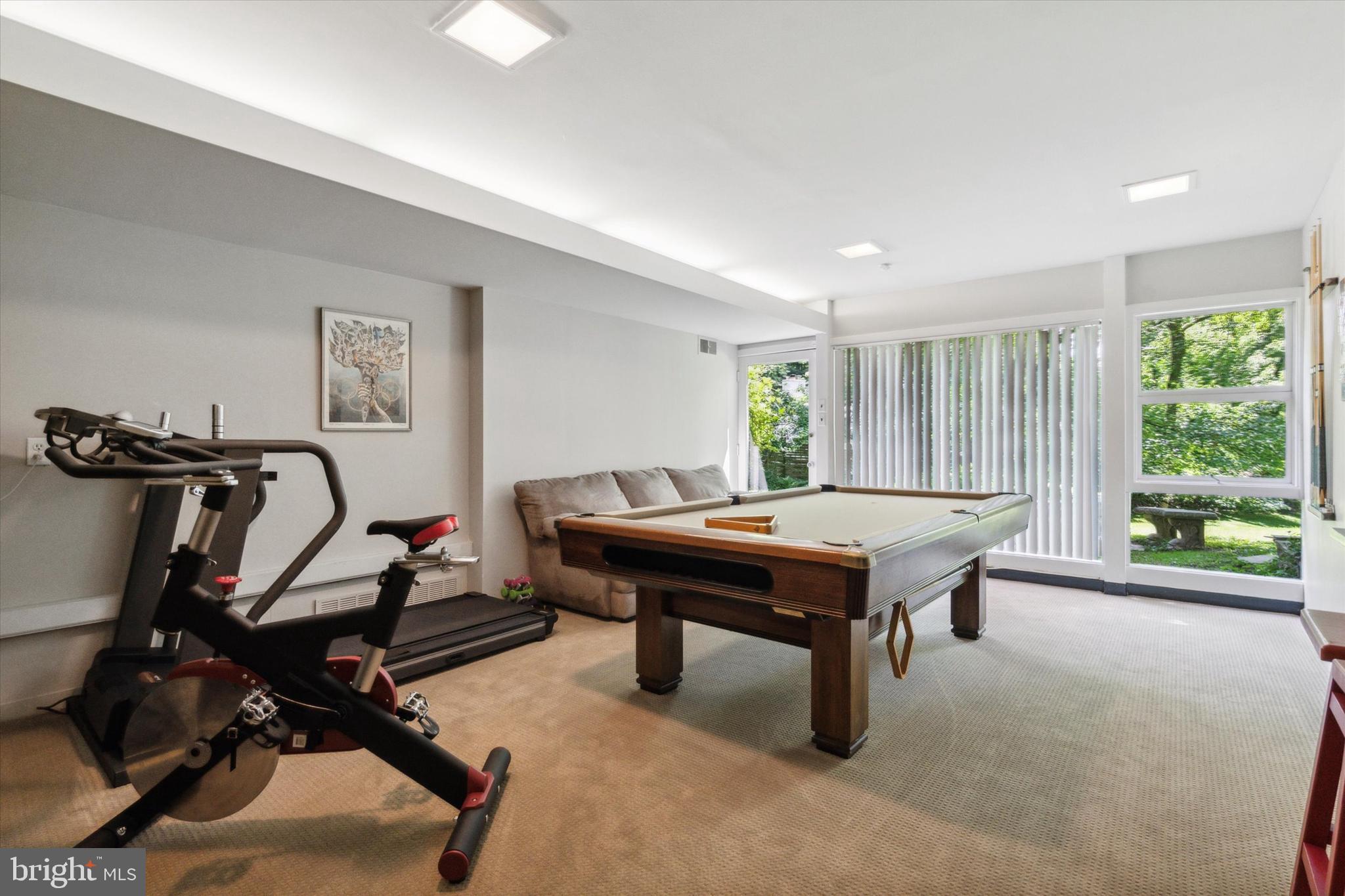 4029 Apalogen Road Philadelphia, PA 19129 - Photo 32 of 40