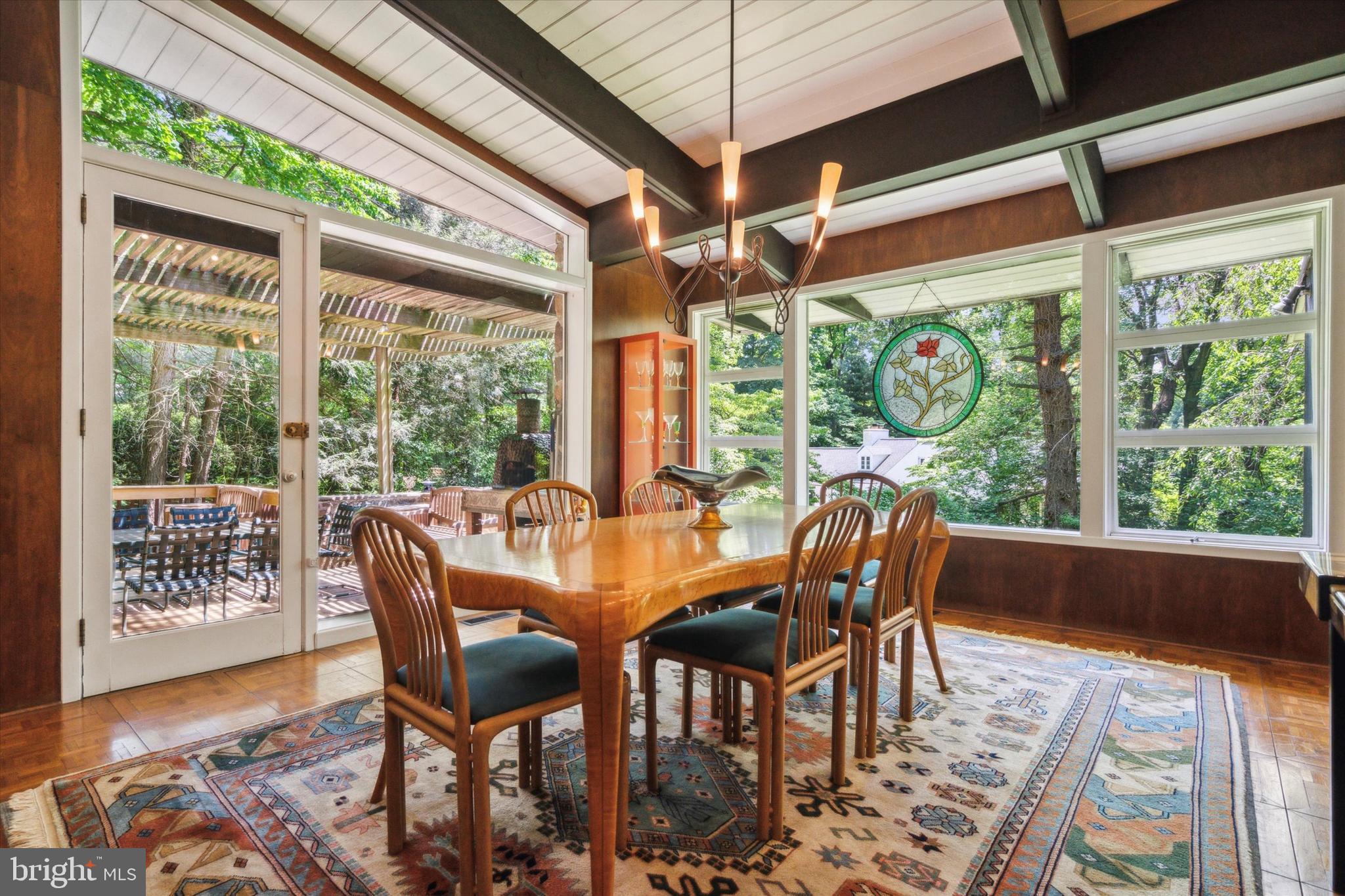 4029 Apalogen Road Philadelphia, PA 19129 - Photo 9 of 40