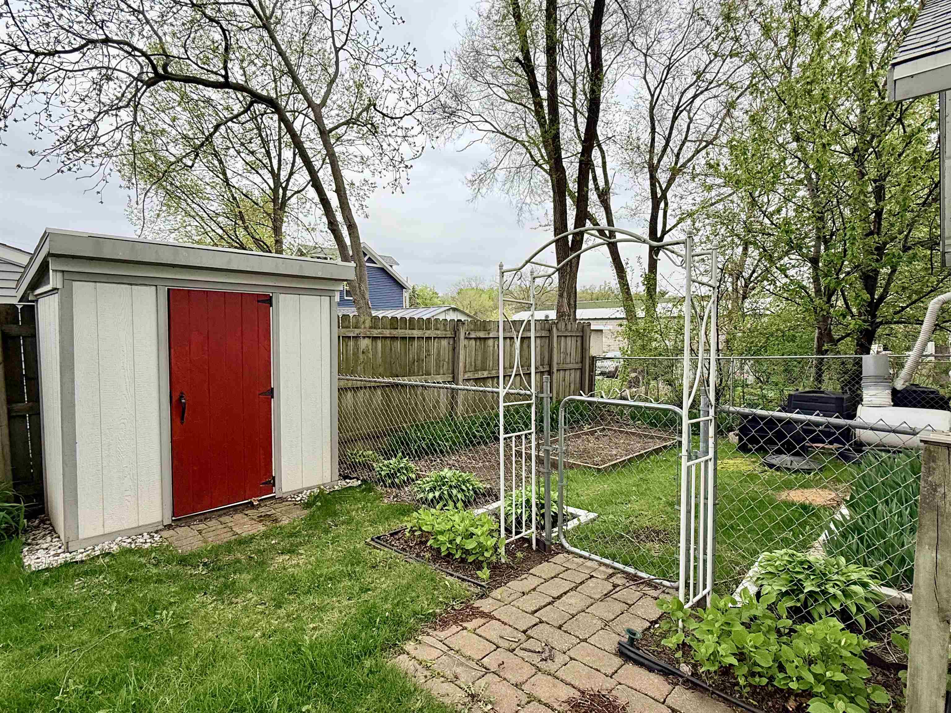 1314 Packers Avenue Madison, WI 53704 - Photo 21 of 23
