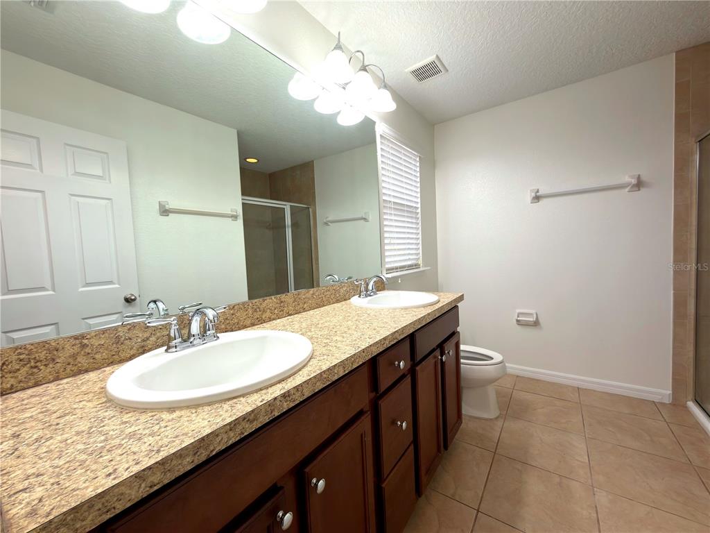 1036 Laurel Ridge Lane Sanford, FL 32773 - Photo 15 of 25