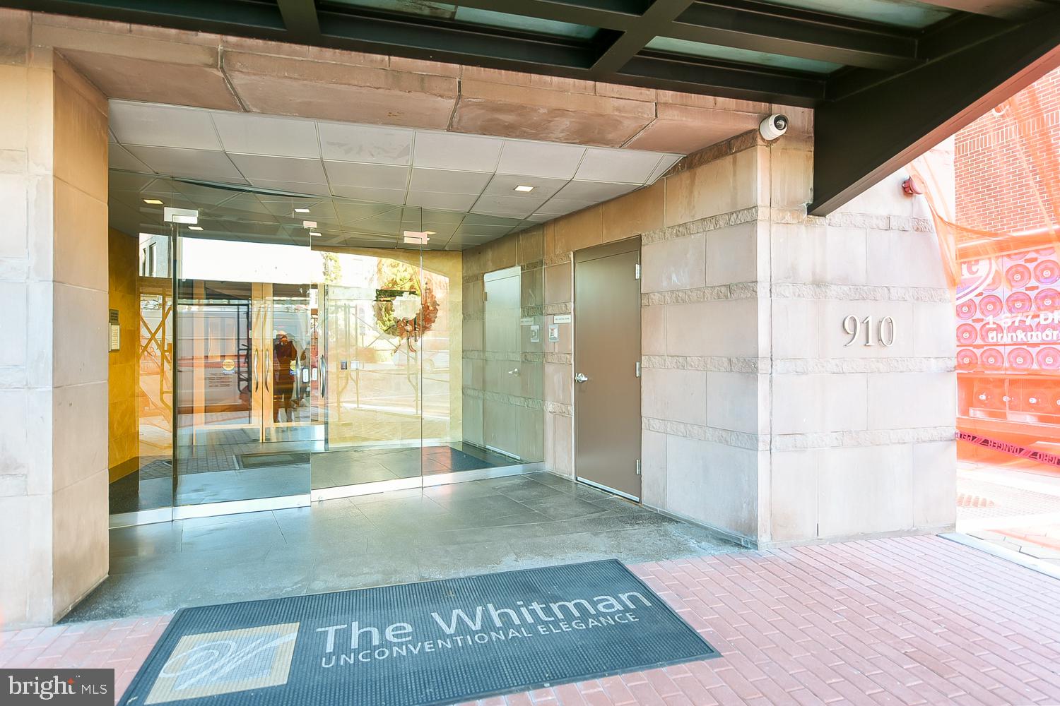 910 M Street Northwest, Unit 704 Washington, DC 20001 - Photo 2 of 35