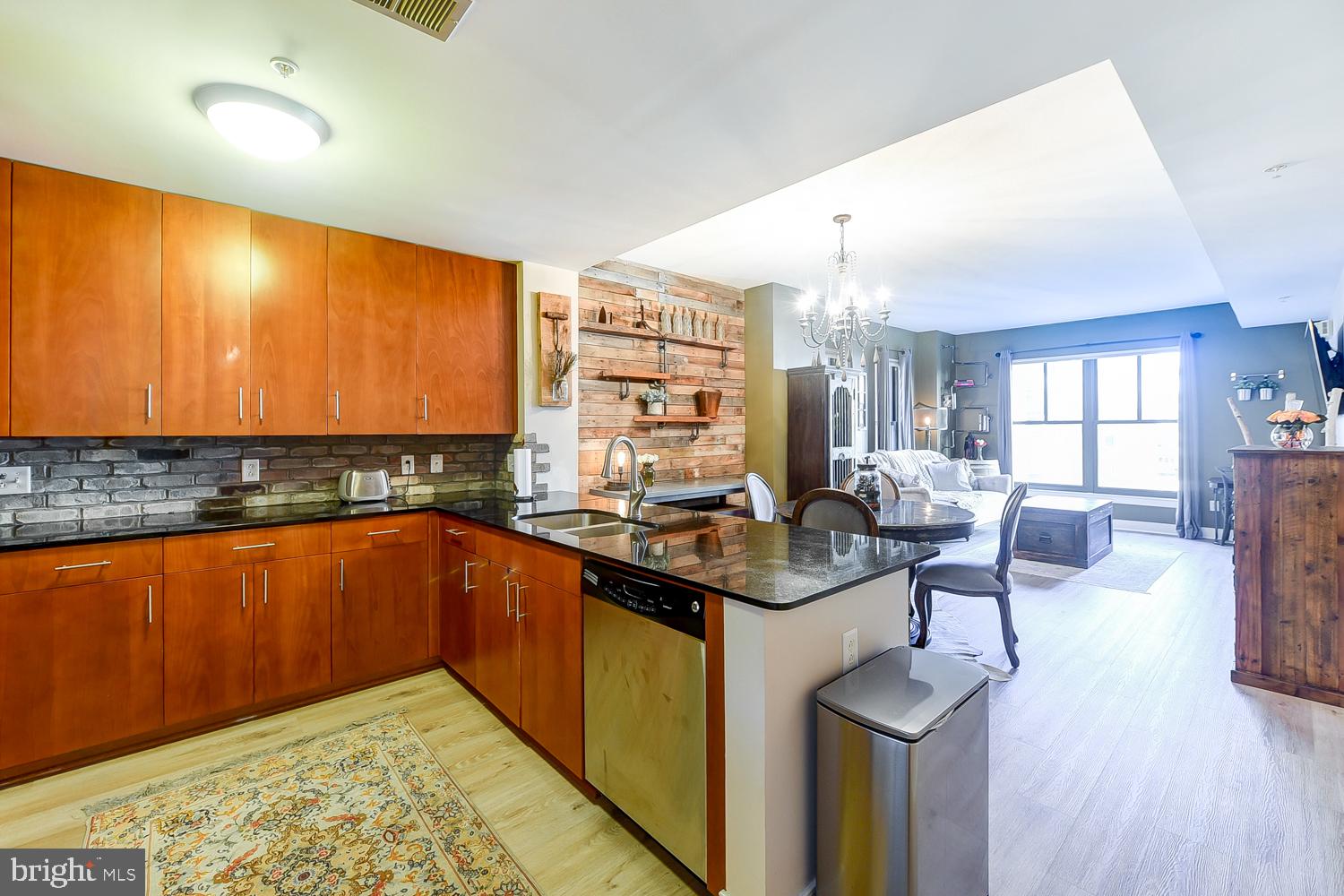 910 M Street Northwest, Unit 704 Washington, DC 20001 - Photo 6 of 35