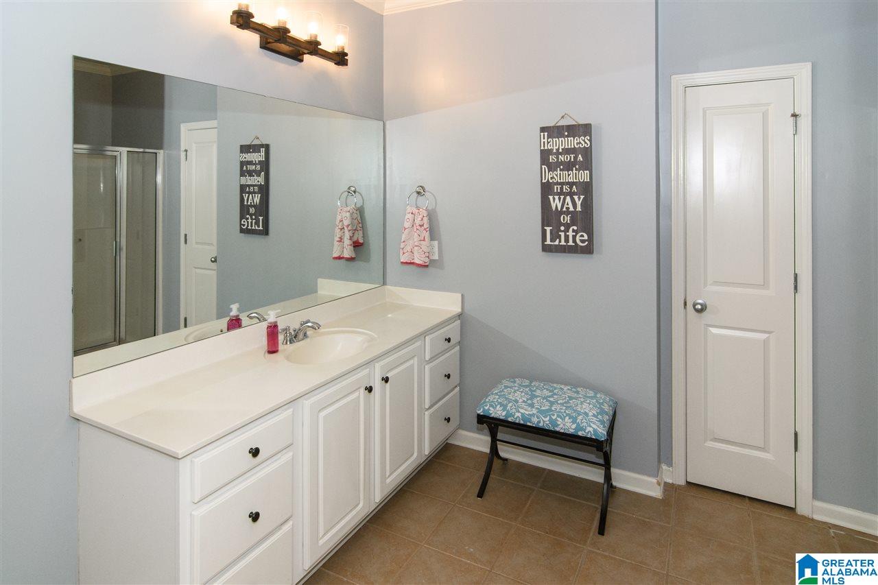 1049 Inverness Cove Way Birmingham, AL 35242 - Photo 31 of 45