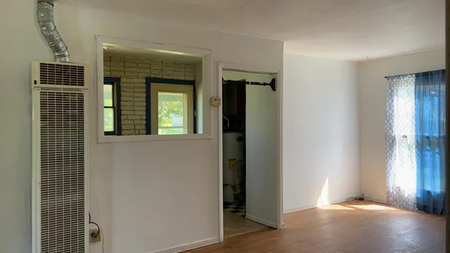 $55,000 | 107 North Walker Avenue, Morocco, IN 47963