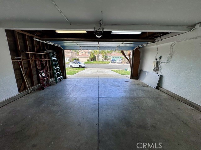 43370 Corte Benitez Temecula, CA 92592 - Photo 37 of 46 a view of a room with gym equipment