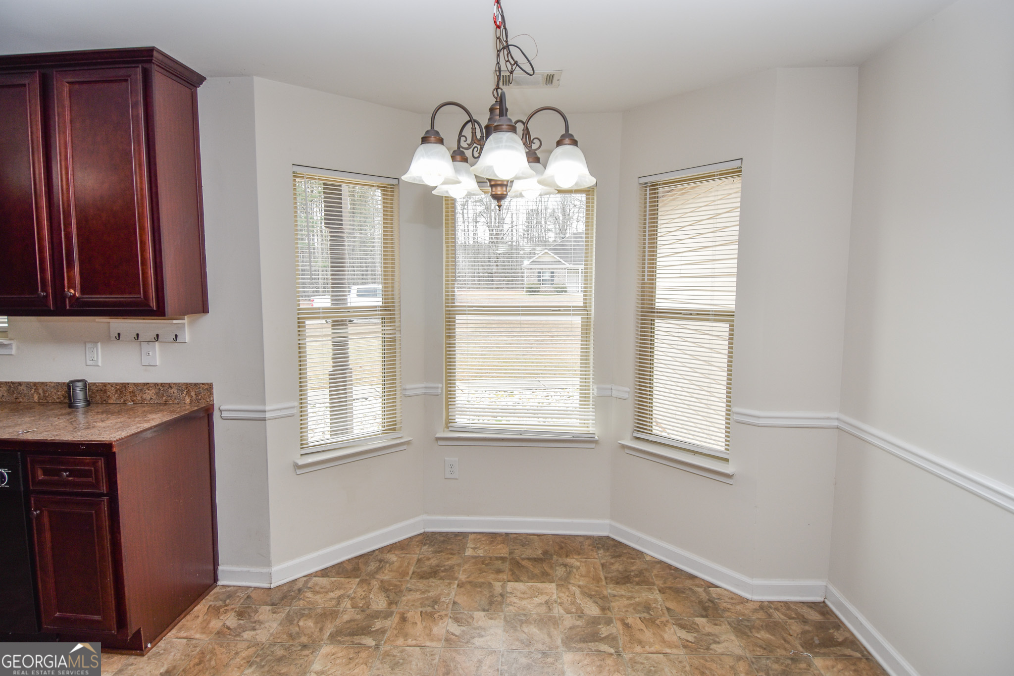 117 Bridle Path Griffin, GA 30224 - Photo 12 of 48