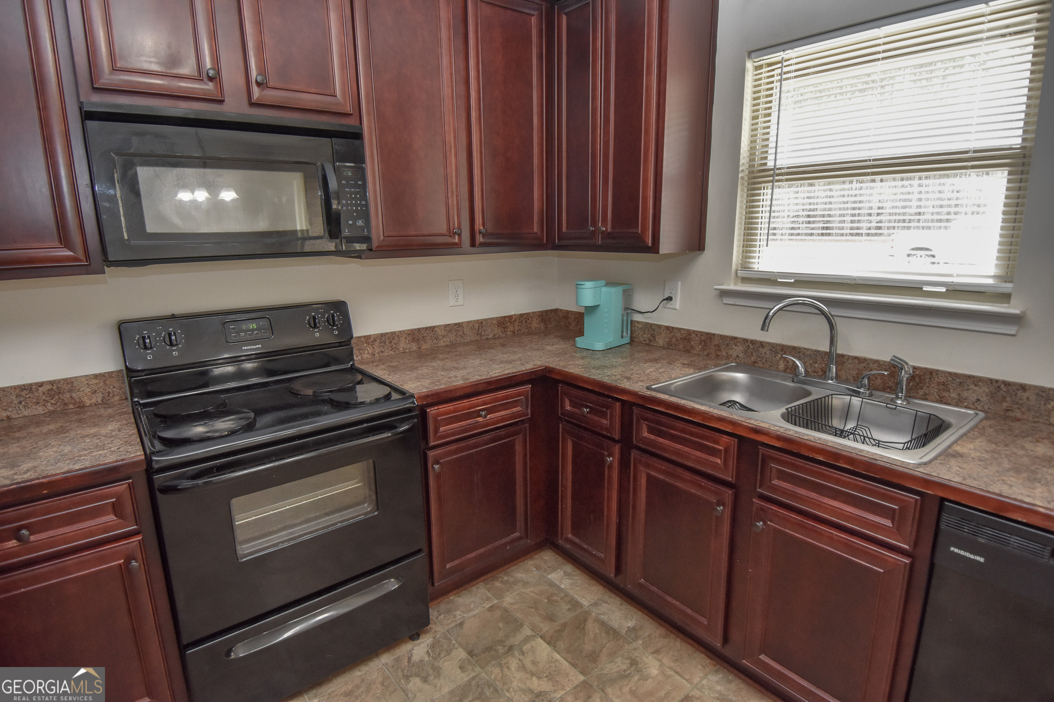 117 Bridle Path Griffin, GA 30224 - Photo 16 of 48