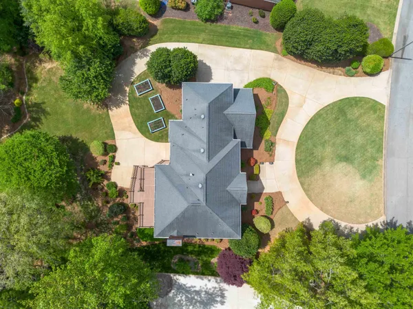 $765,000 | 318 Ashwick Court, Spartanburg, SC 29301