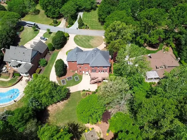 $765,000 | 318 Ashwick Court, Spartanburg, SC 29301