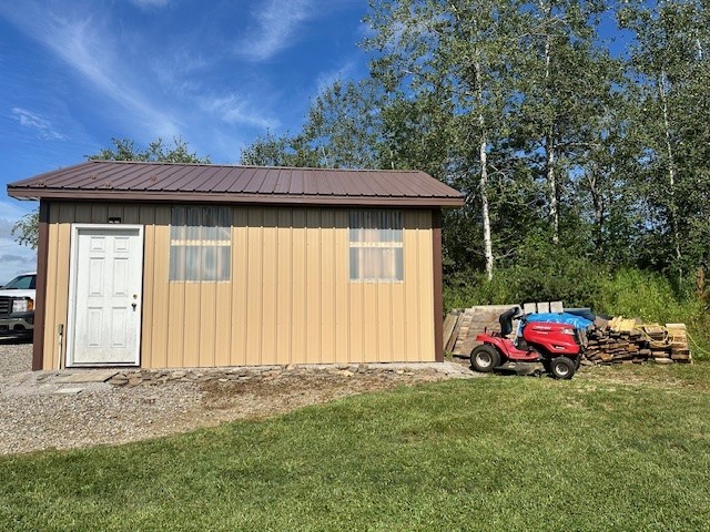 10284 Mattoon Road Prattsburgh, NY 14873 - Photo 9 of 16 SIde entry , wood slabs are used in the firepit!