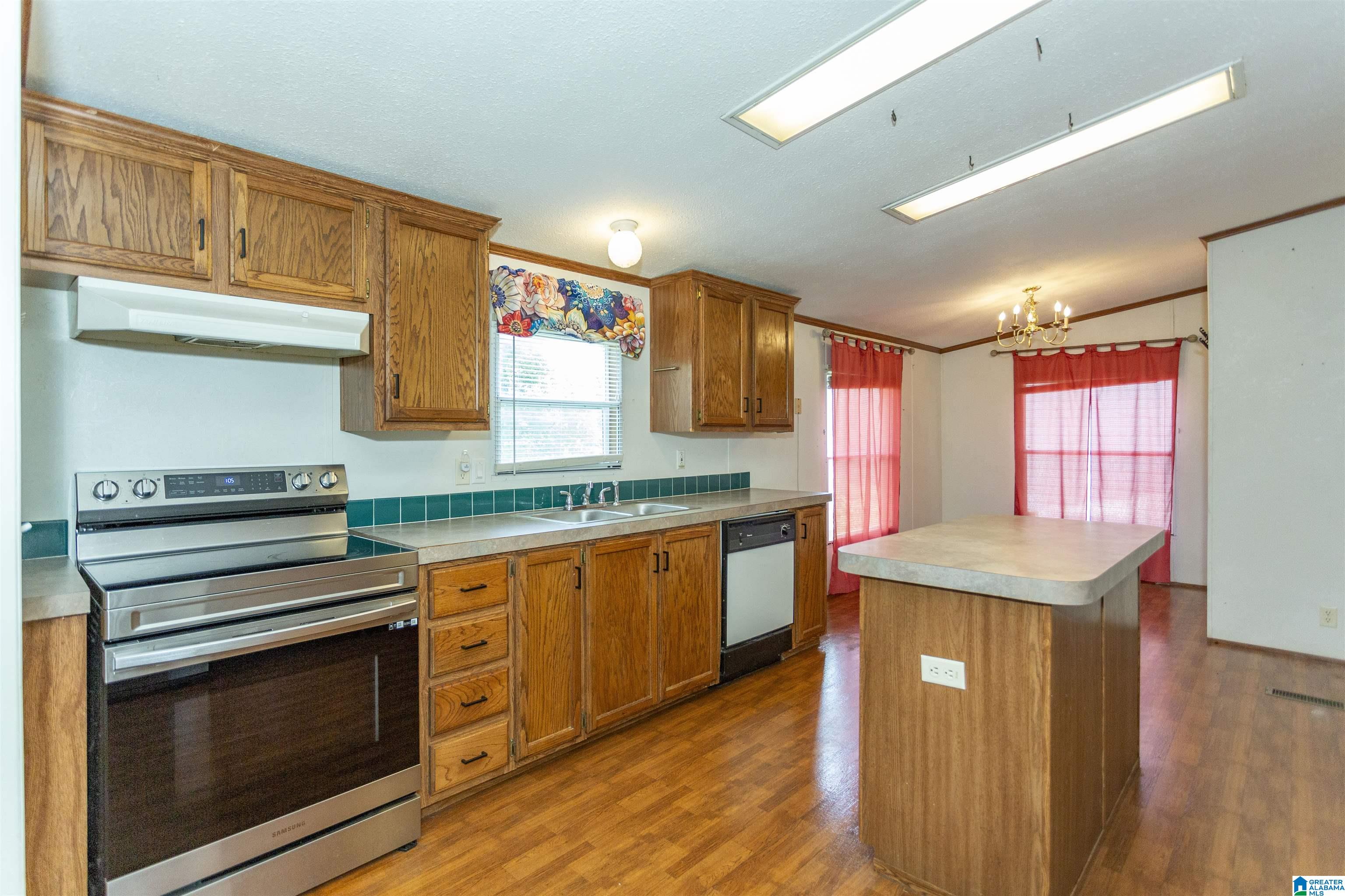 340 Embry Bend Road Lincoln, AL 35096 - Photo 11 of 59
