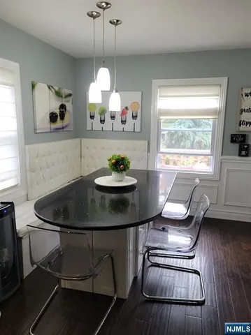 $725,000 | 576 Ridgeland Terrace, Englewood, NJ 07631