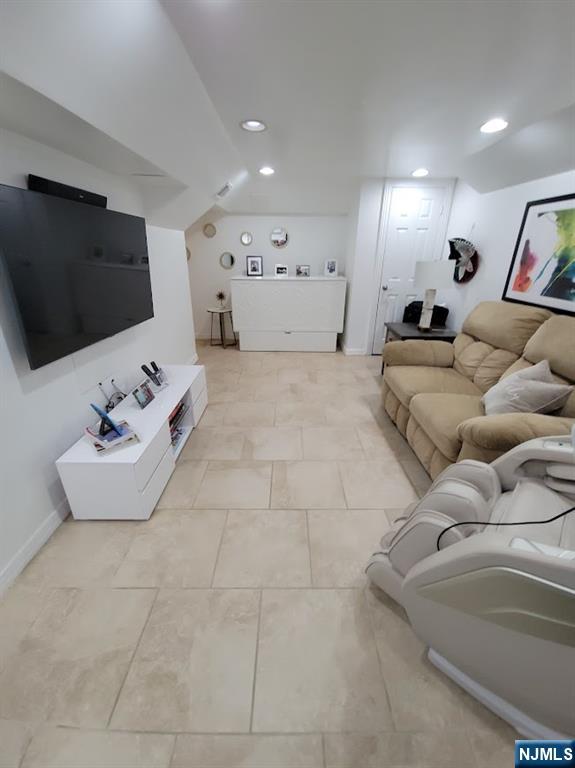 576 Ridgeland Terrace Englewood, NJ 07631 - Photo 17 of 22