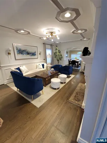 $725,000 | 576 Ridgeland Terrace, Englewood, NJ 07631