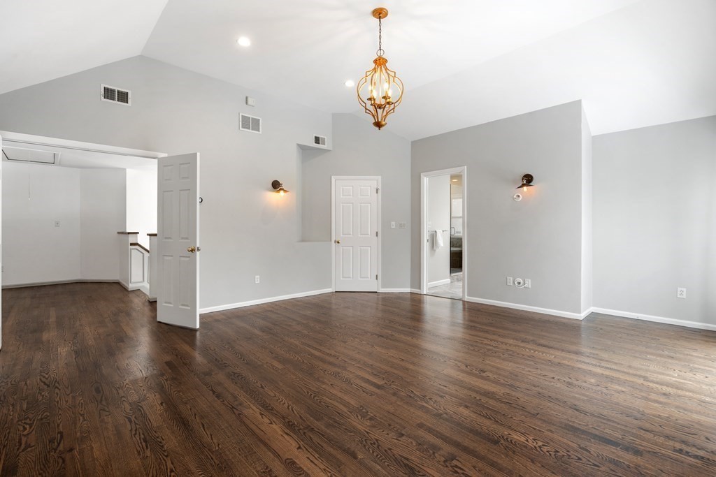 5 Dwhinda Road Newton, MA 02468 - Photo 16 of 42