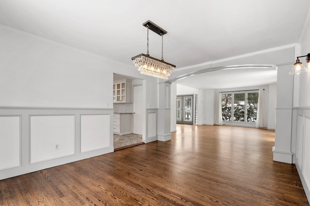 5 Dwhinda Road Newton, MA 02468 - Photo 17 of 42