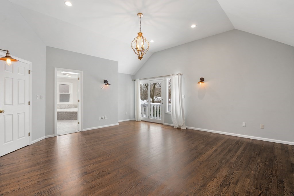 5 Dwhinda Road Newton, MA 02468 - Photo 19 of 42