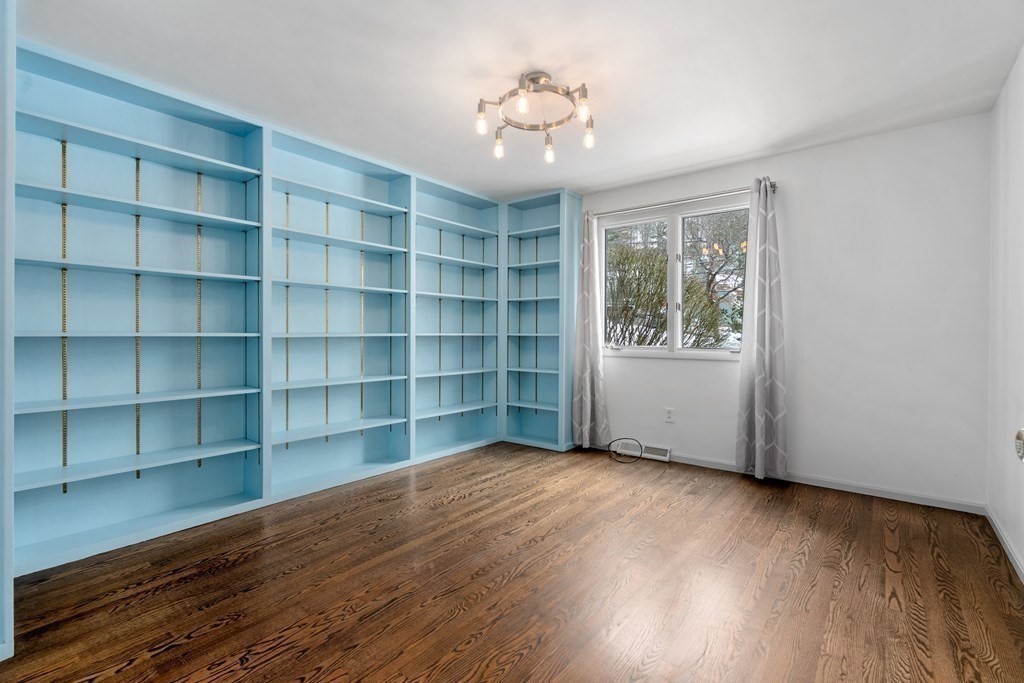 5 Dwhinda Road Newton, MA 02468 - Photo 21 of 42