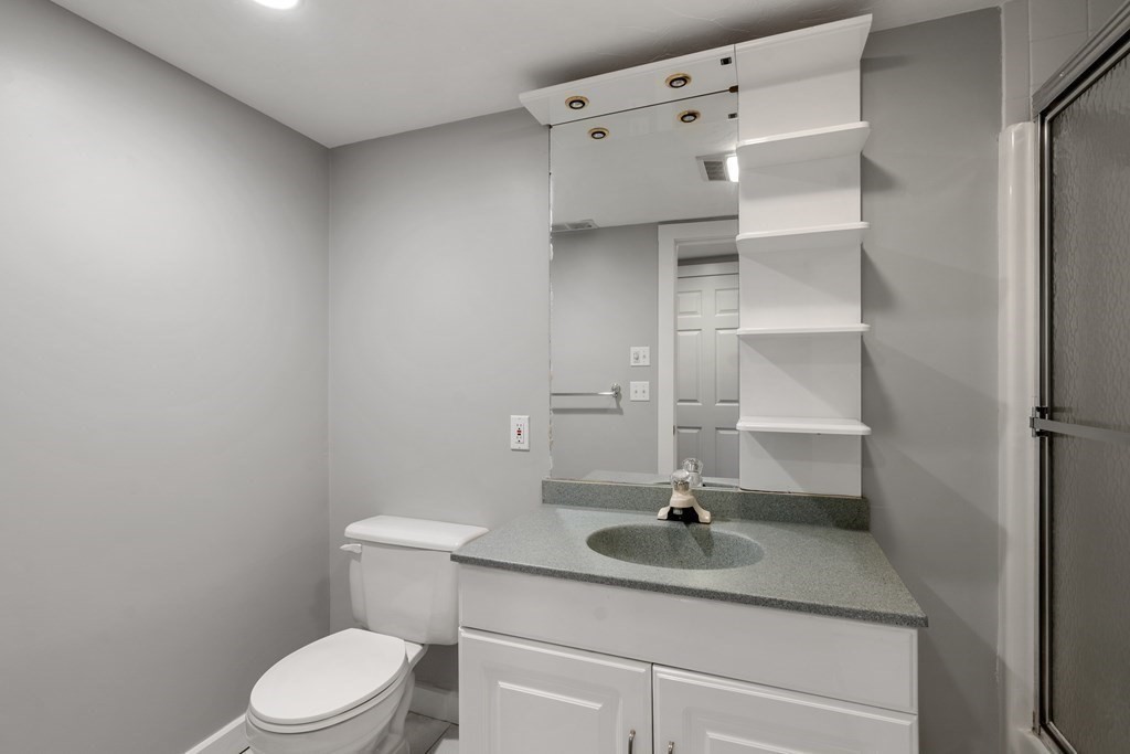 5 Dwhinda Road Newton, MA 02468 - Photo 23 of 42