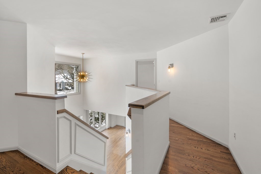 5 Dwhinda Road Newton, MA 02468 - Photo 33 of 42