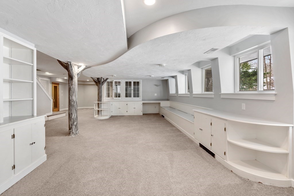 5 Dwhinda Road Newton, MA 02468 - Photo 39 of 42