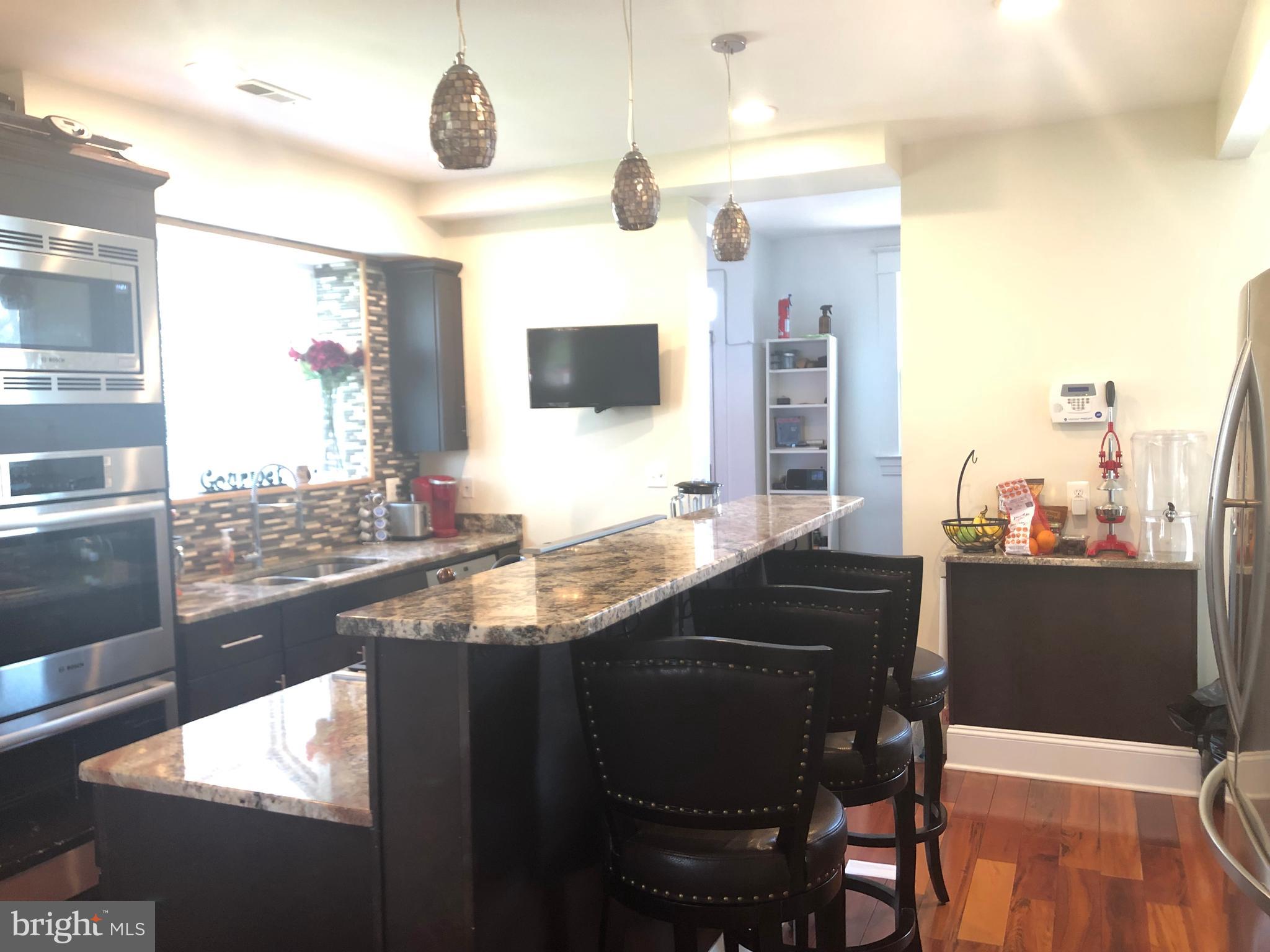 207 Mallow Hill Road Baltimore, MD 21229 - Photo 19 of 65 Kitchen