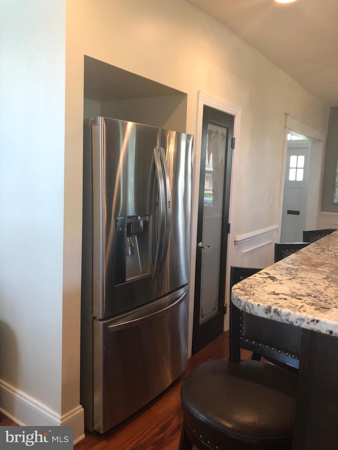 207 Mallow Hill Road Baltimore, MD 21229 - Photo 24 of 65 Kitchen