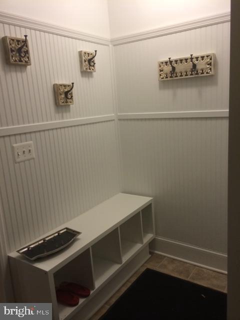 207 Mallow Hill Road Baltimore, MD 21229 - Photo 27 of 65 Mudroom