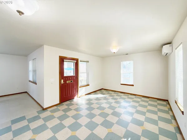 $619,000 | 217 Northeast 192nd Avenue, Portland, OR 97230