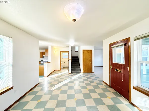 $619,000 | 217 Northeast 192nd Avenue, Portland, OR 97230