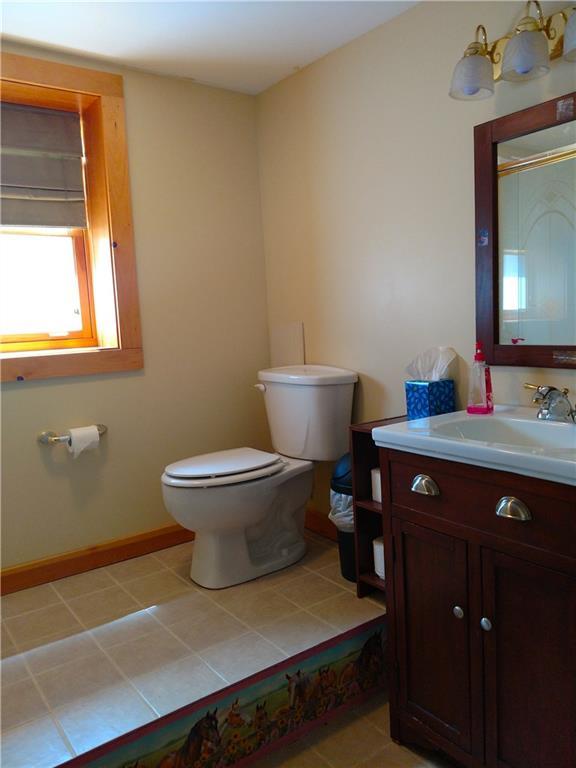 4 Anchor Point Road Naples, ME 04055 - Photo 24 of 35 Photo