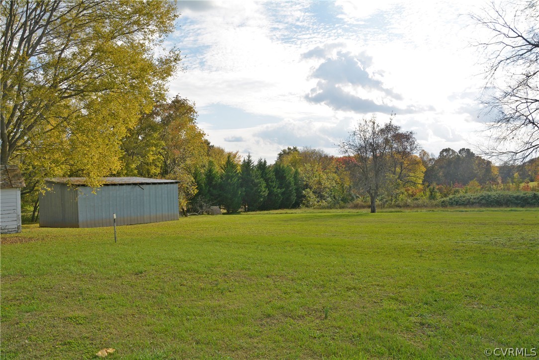 2170 Cartersville Road Cartersville, VA 23027 - Photo 10 of 14 Gallery Image 10