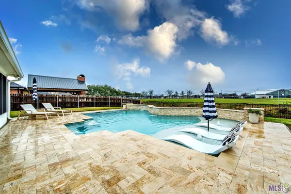 $568,000 | 206 Cheyenne Drive, Houma, LA 70360