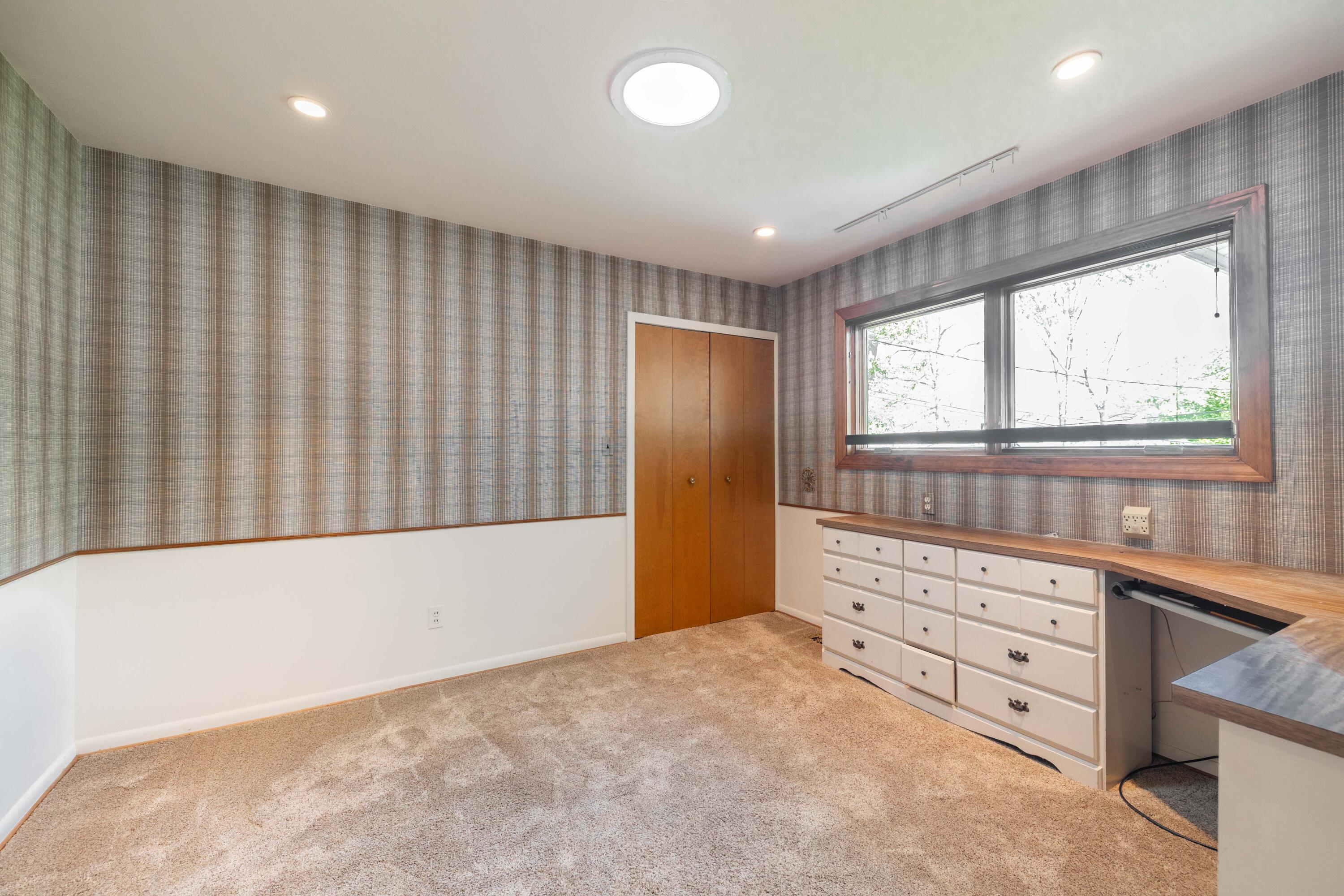 8480 Hampton Road Grosse Ile, MI 48138 - Photo 27 of 39 9480 Hampton, Grosse Ile (27 of 39)