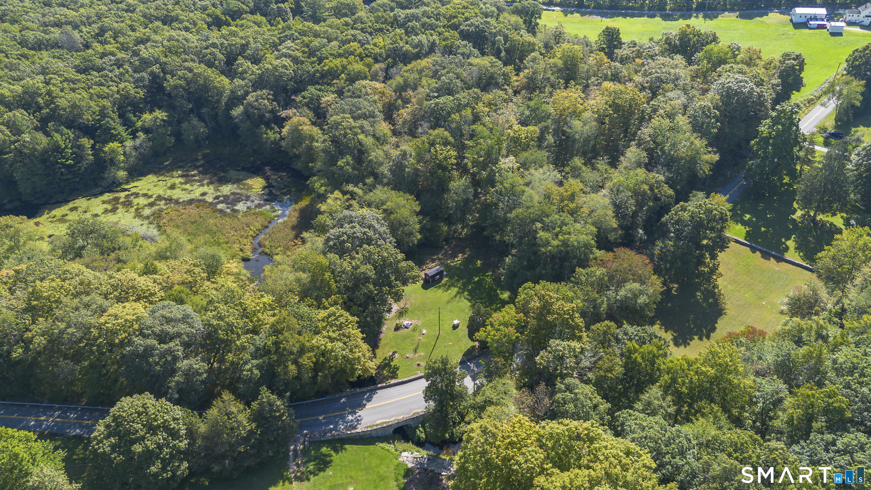 853 Scotland Road Norwich, CT 06360 - Photo 3 of 19 Gallery Image 3