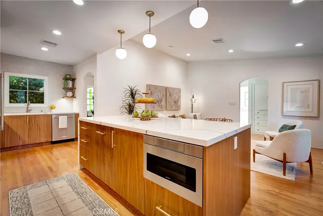 $1,375,000 | 1211 Idlewood Road, Glendale, CA 91202