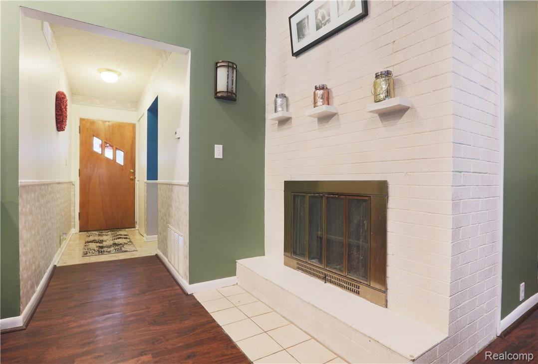fireplace.jpg
