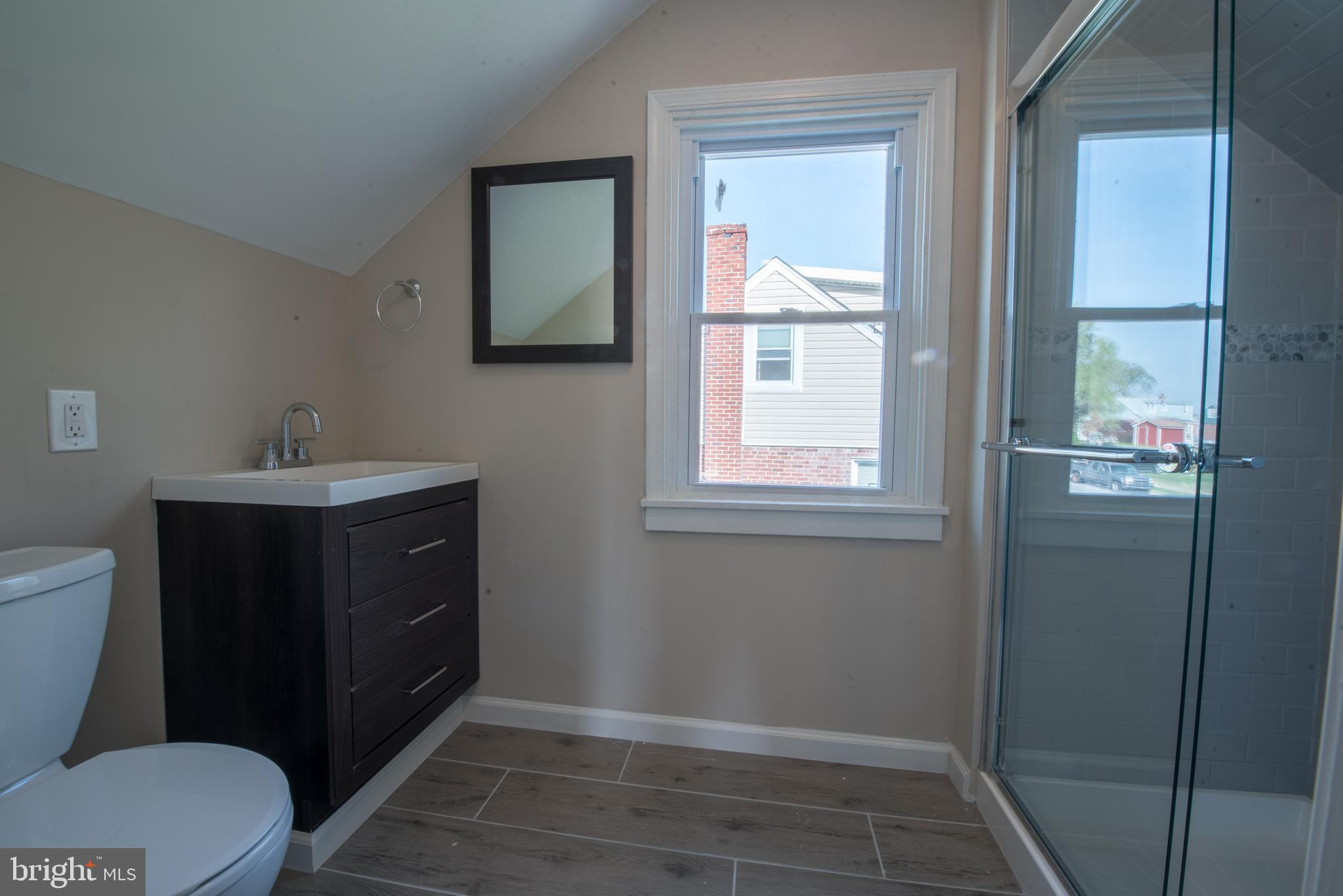 7021 Brompton Road Baltimore, MD 21207 - Photo 17 of 34