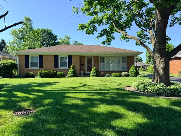 $649,000 | 2238 Covert Road, Glenview, IL 60025