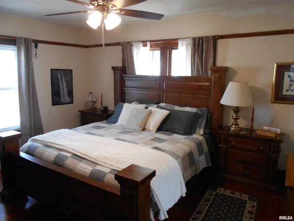 $275,000 | 18046 County Road 1000 East, Good Hope, IL 61438