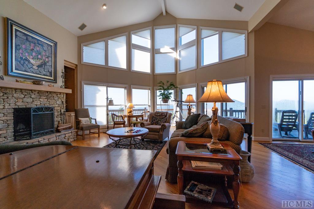 311 Blue Valley Road Highlands, NC 28741 - Photo 3 of 29 Gallery Image 3