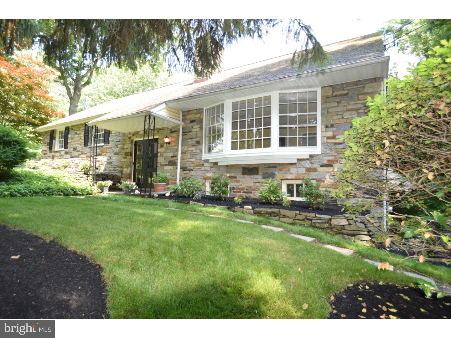 721 Beatty Road Springfield, PA 19064 - Photo 1 of 25 Exterior