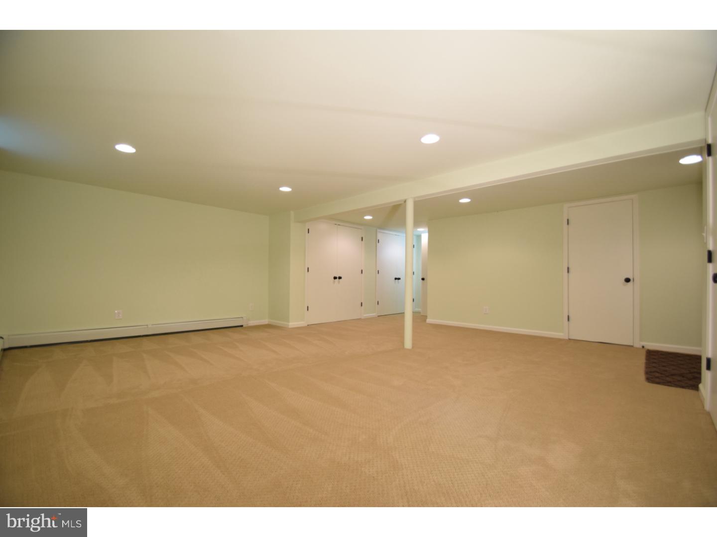721 Beatty Road Springfield, PA 19064 - Photo 20 of 25 Family Room