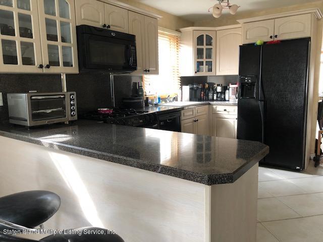 3078 Richmond Road Staten Island, NY 10306 - Photo 8 of 31 Main Kitchen