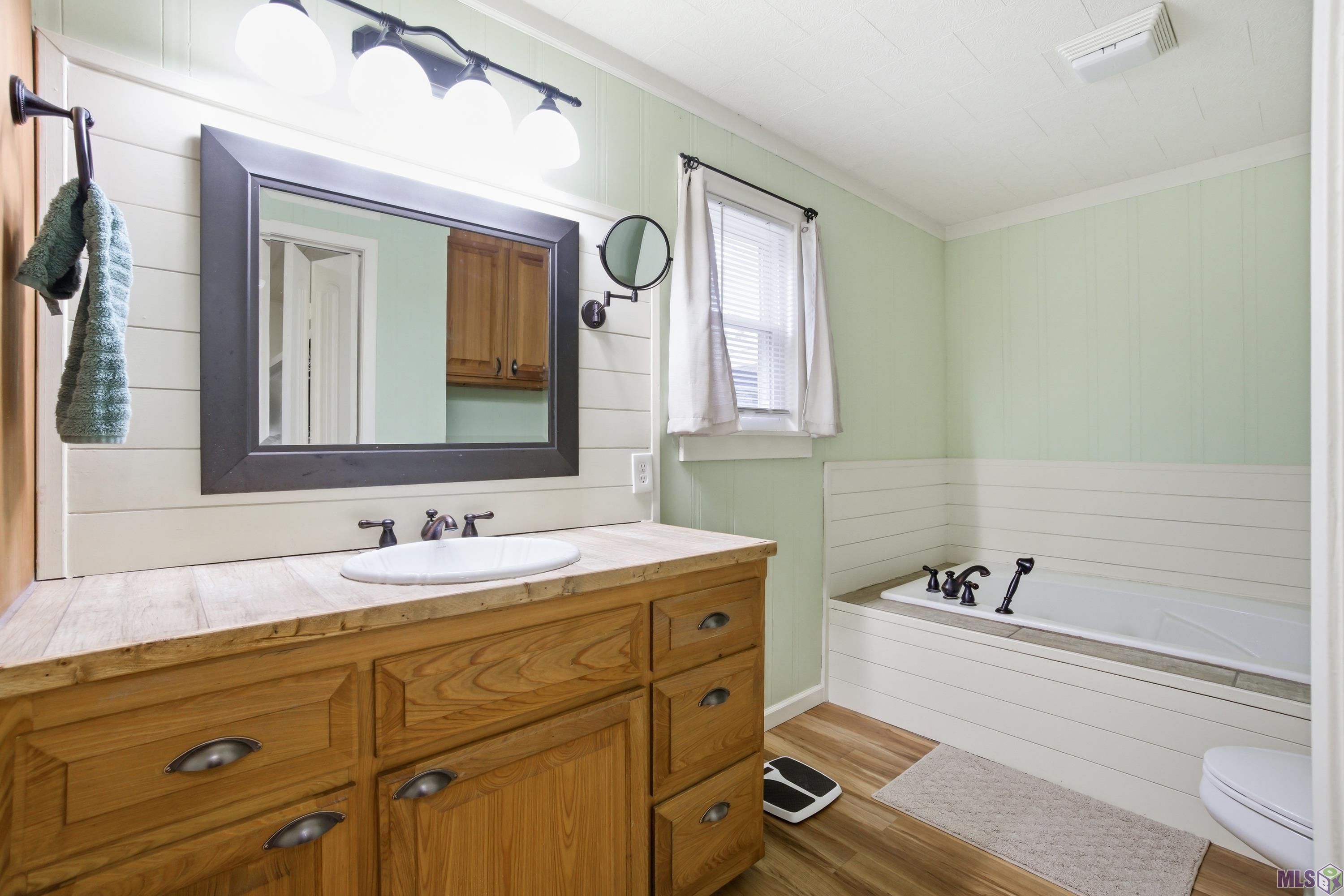 35110 Starnes Road Independence, LA 70443 - Photo 13 of 30 Primary Bath